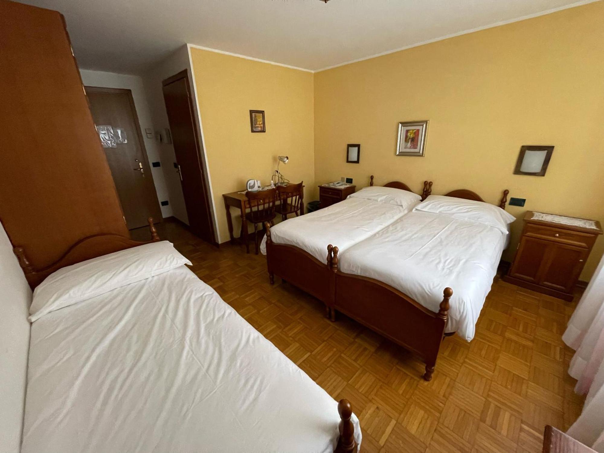 Albergo Nuoitas Forni di Sopra Exterior foto