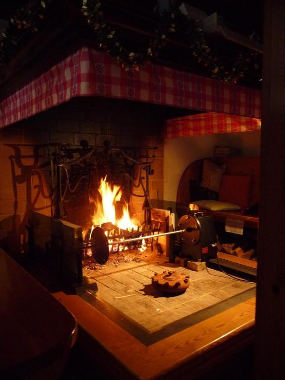 Albergo Nuoitas Forni di Sopra Exterior foto